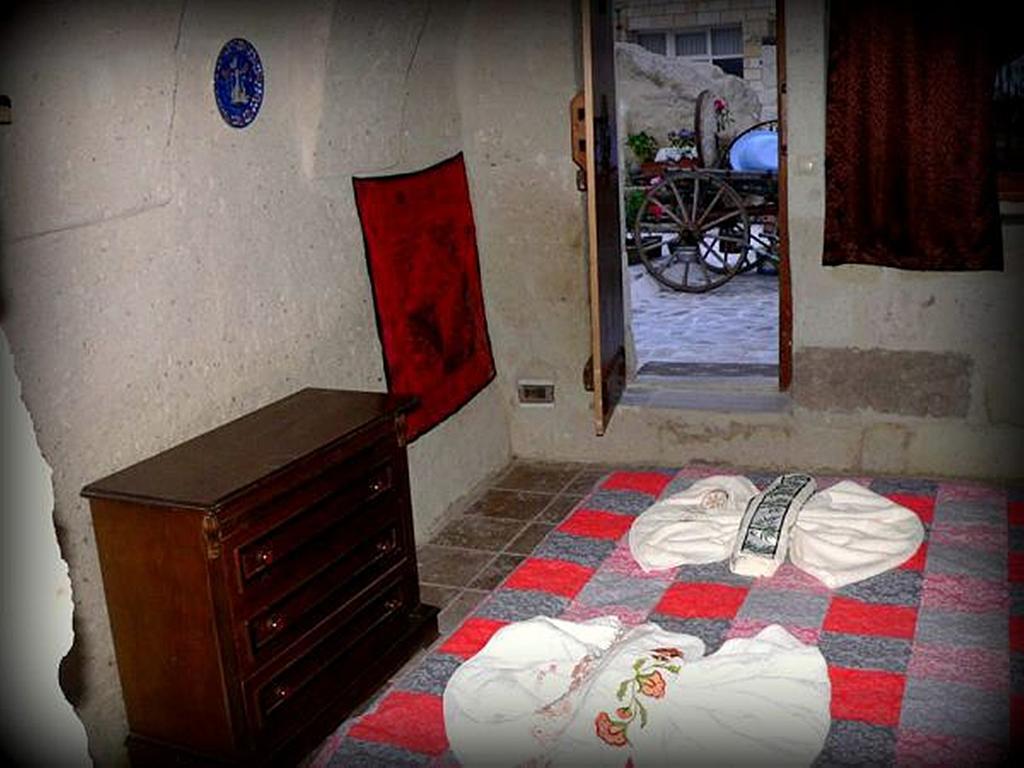 Crazy Horse Pension Урґюп Номер фото