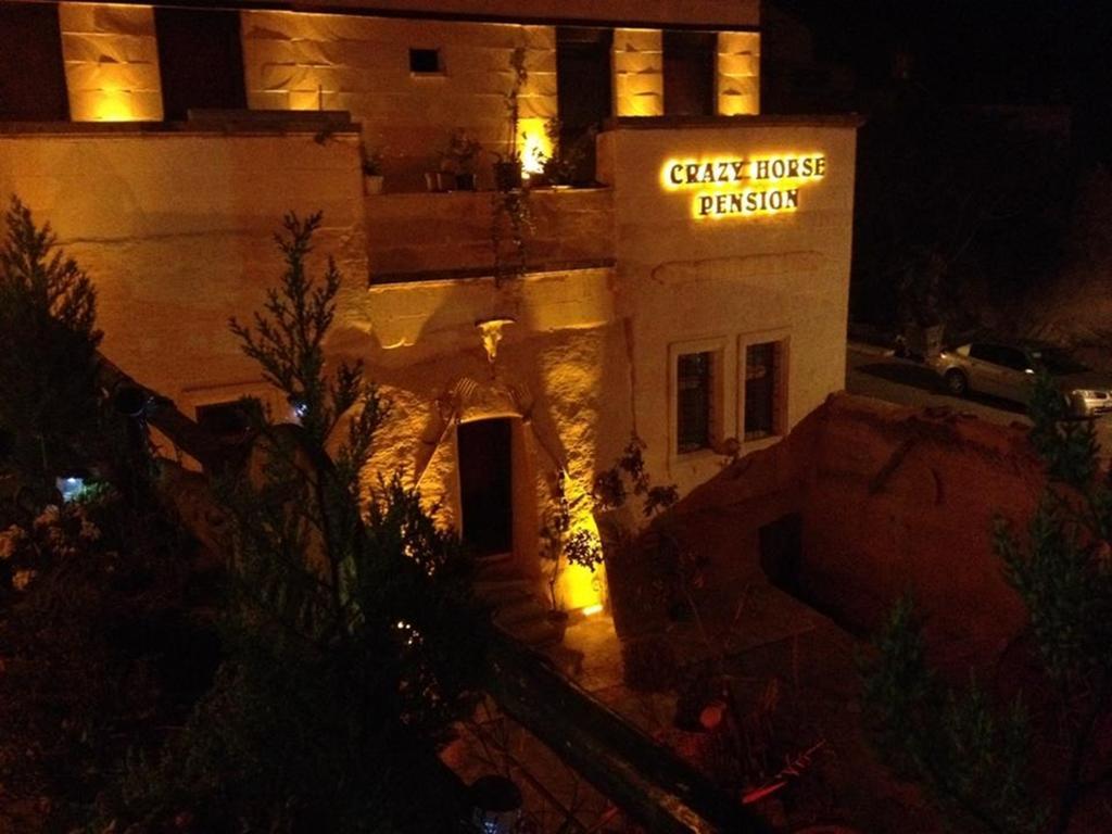 Crazy Horse Pension Урґюп Екстер'єр фото