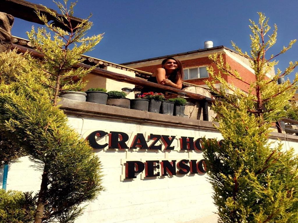 Crazy Horse Pension Урґюп Екстер'єр фото