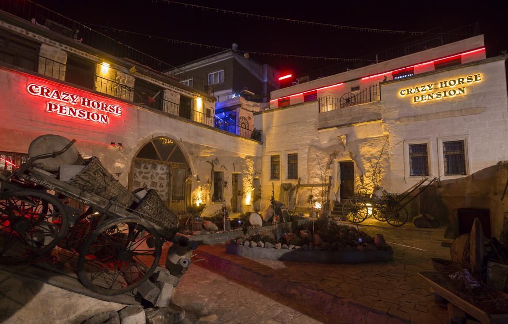 Crazy Horse Pension Урґюп Екстер'єр фото