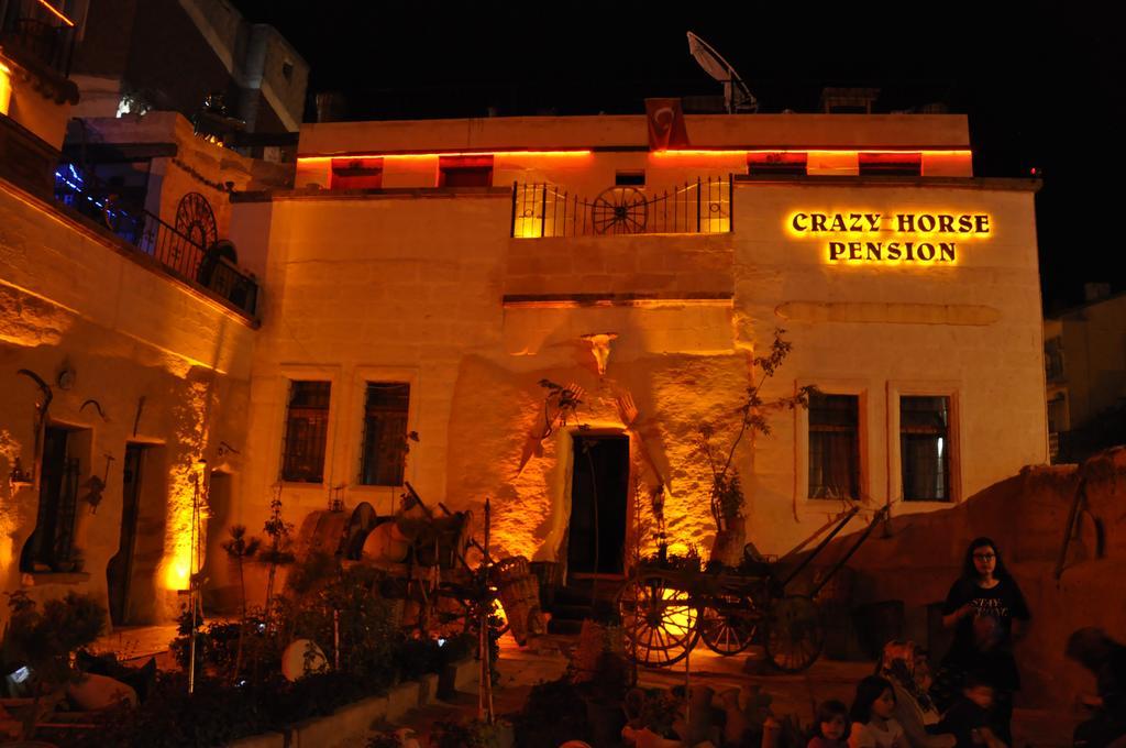 Crazy Horse Pension Урґюп Екстер'єр фото